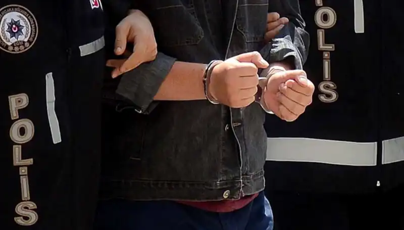 Kayseri'de Yasa Dışı Silah Operasyonu: İki Zanlı Elde Edildi