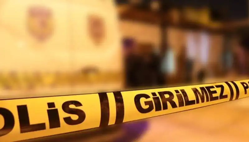 İzmir'de Kavga: Aile İçi Çatışma Sonucu 4 Kişi Ağır Yaralandı