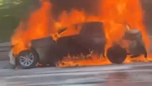 15 Temmuz Şehitler Köprüsü'nde Meydana Gelen Göz Alıcı Araç Yangını