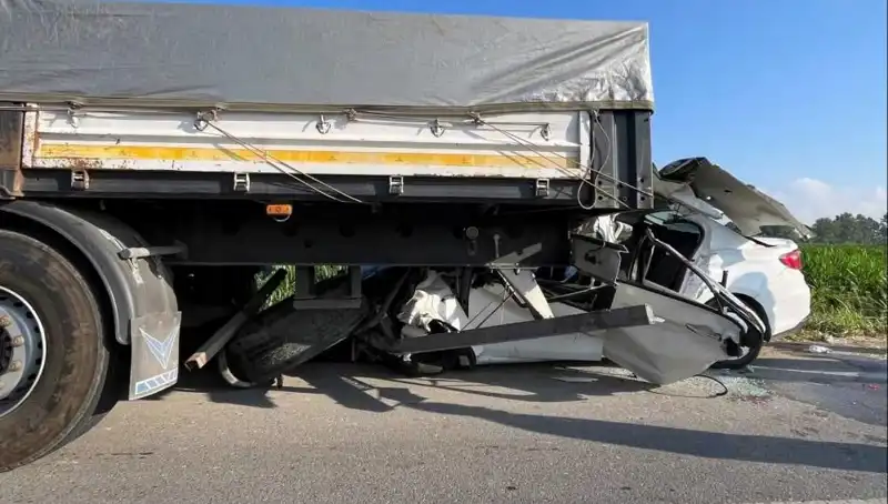 Sakarya'da Feci Trafik Kazası: Hayatını Kaybeden Genç Adamın Hikayesi