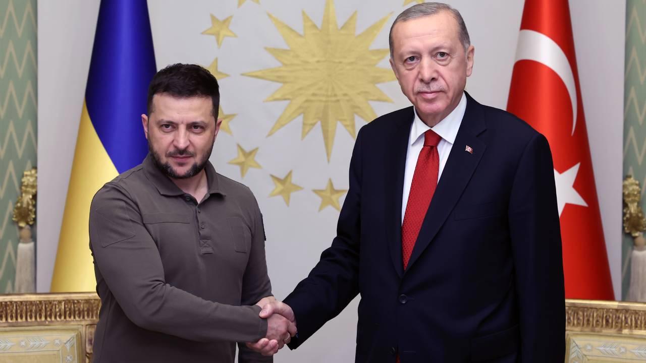 Ukrayna Devlet Başkanı Zelenskiy, Türkiye'ye Ziyaret için Hazırlanıyor