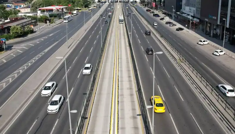 İstanbul Bayramda Boş Yollar: Neden Bu Kadar Sakin Geçti?