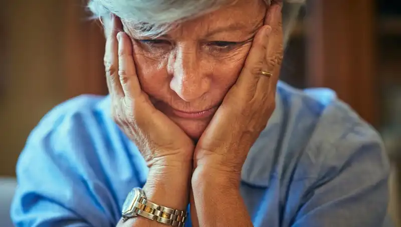 40'lı Yaşlarındaki Alzheimer Tecrübesi: Stresle İlişkisini Tespit Etti
