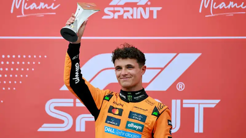 Lando Norris, Formula 1 Dünya Şampiyonu Olmayı Başardı!