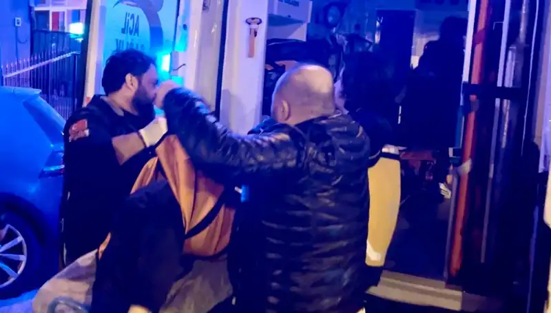 Tartışma Faciası: Oğul, Babasını Silahla Vurarak Hayatına Mal Olacak Bir Hata Yaptı