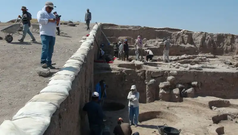 Kilis’in Oylum Höyük’ünde Kazı Çalışmaları Tüm Hızıyla Devam Ediyor!