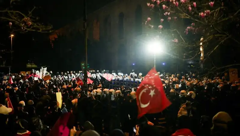 Gösterilerde Tutuklanan Gazeteciler İçin Önemli Gelişme: Tahliye Ediliyorlar!