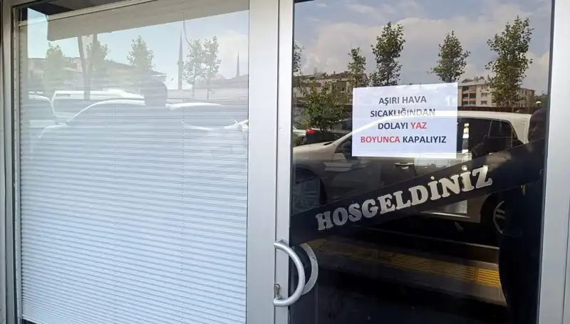 Afrika Sıcakları Esnafı Zor Durumda Bıraktı: Dükkanlar Yaz Boyu Kapalı