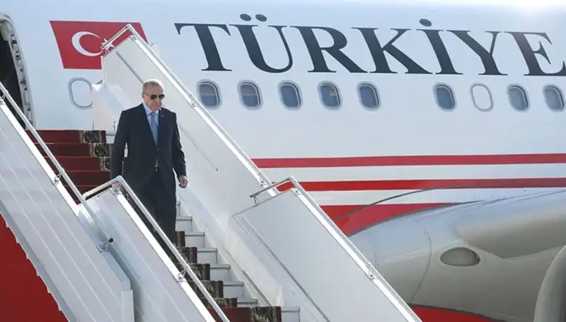 Cumhurbaşkanı Erdoğan, İtalya'dan Dönüşünde Önemli Mesajlar Verdi!