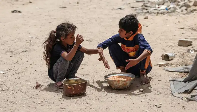 Gazze'de Küçük Bir Hayat: Açlıkla Savaşan Çocukların Dramı